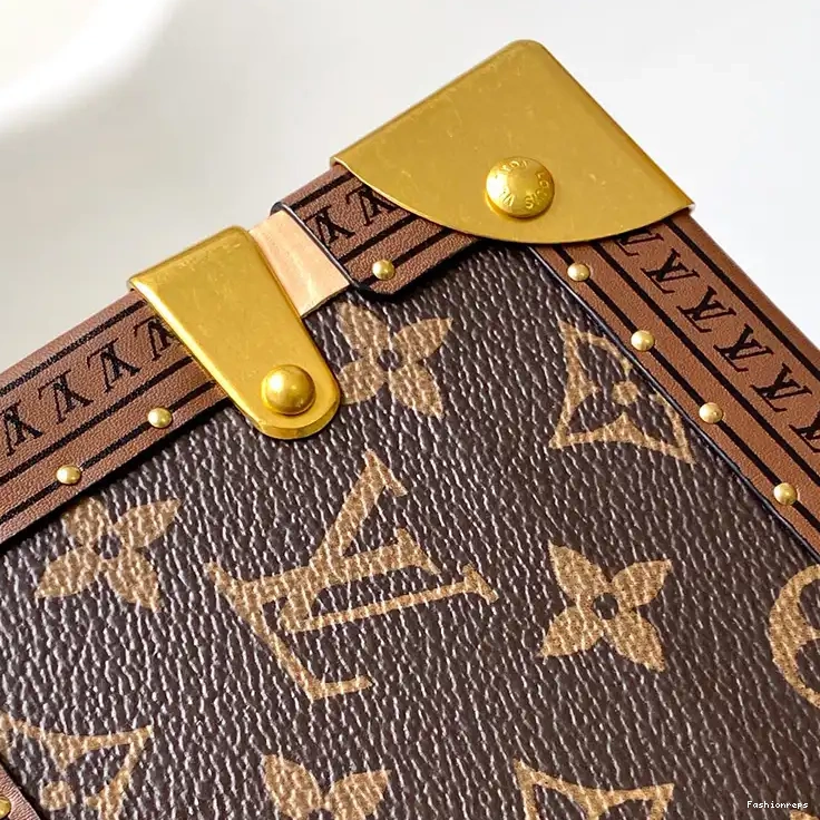 Fashionrepsfam ru 2406YA0132 Bags LV 0825